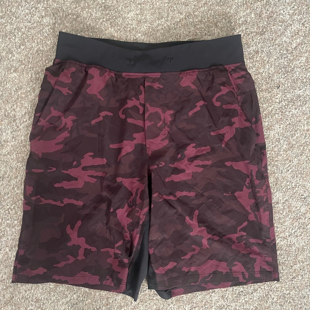 Men Lululemon Shorts